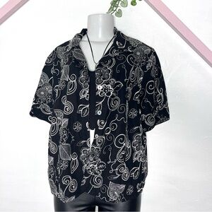 Vintage Black Shirt With Cream Embroidered Flowers XXL L M S XL Boho Lagenlook
